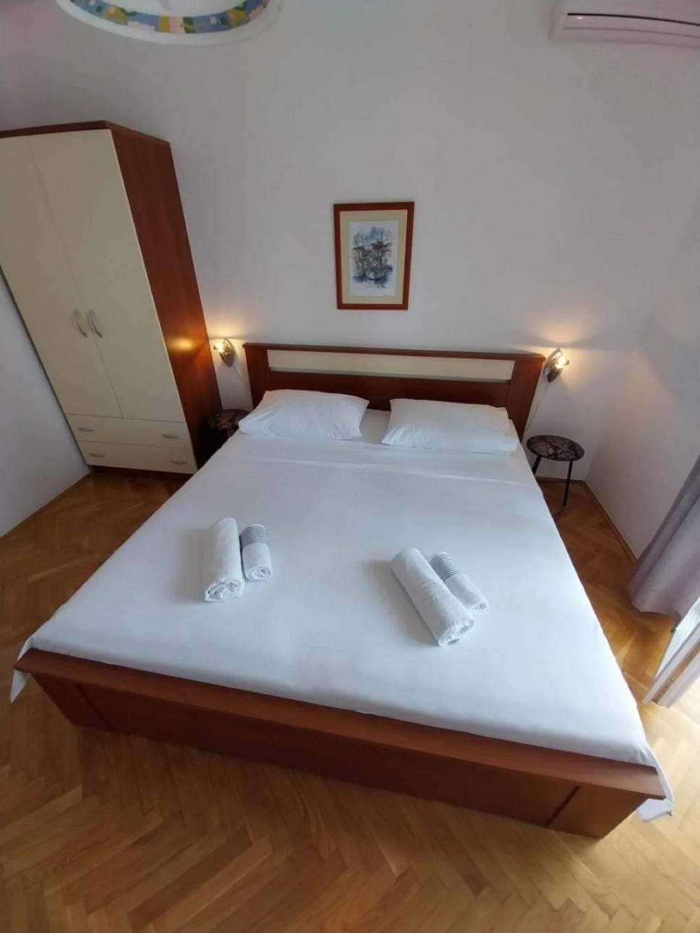 Apartments Josip Baška Voda Kültér fotó