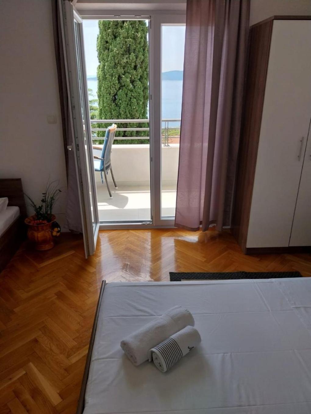 Apartments Josip Baška Voda Kültér fotó