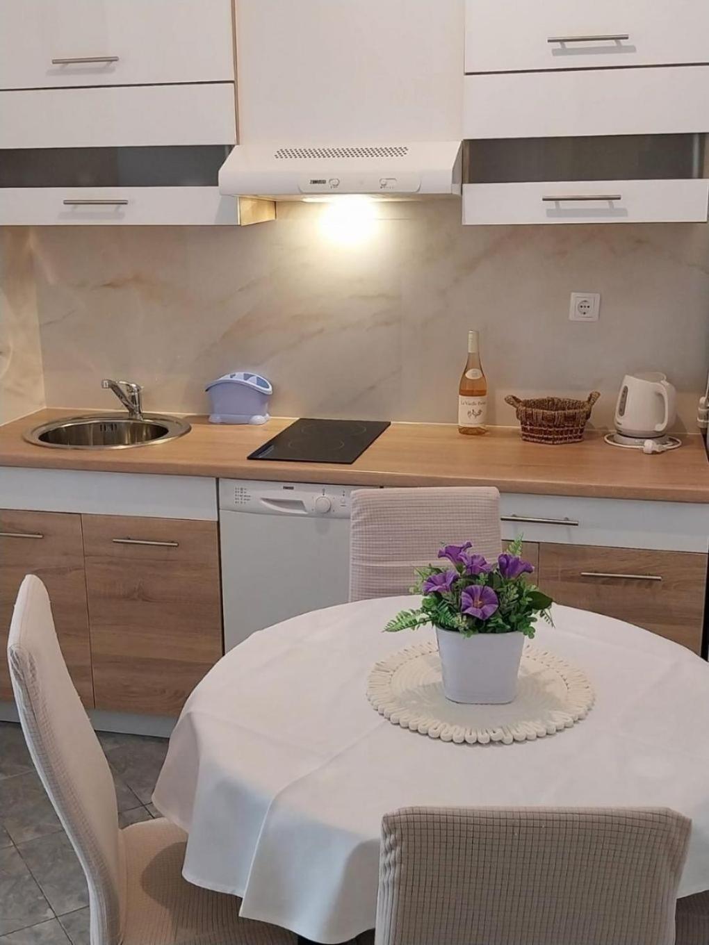 Apartments Josip Baška Voda Kültér fotó