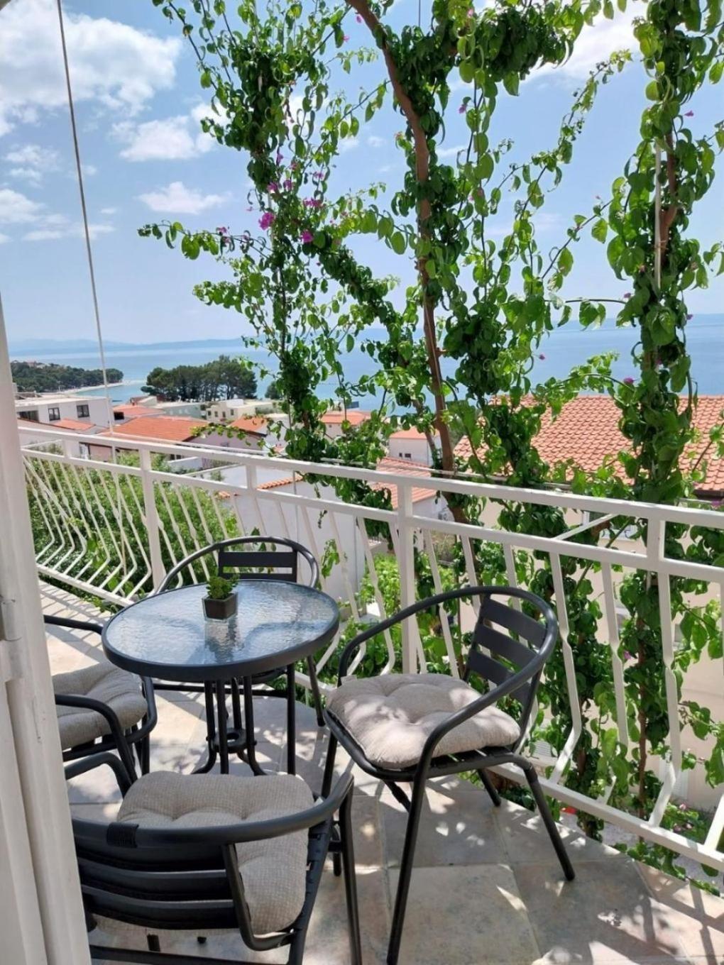 Apartments Josip Baška Voda Kültér fotó